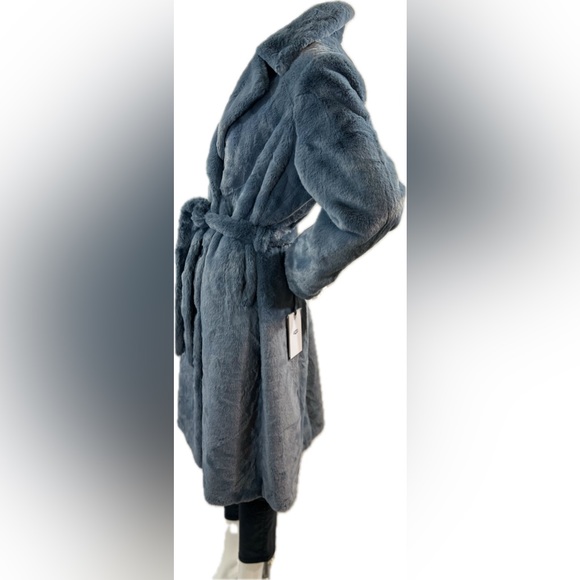 NWT UGG “Lucinda" Women's Blue Faux Fur Trench Coat Size: Medium - Picture 3 of 10